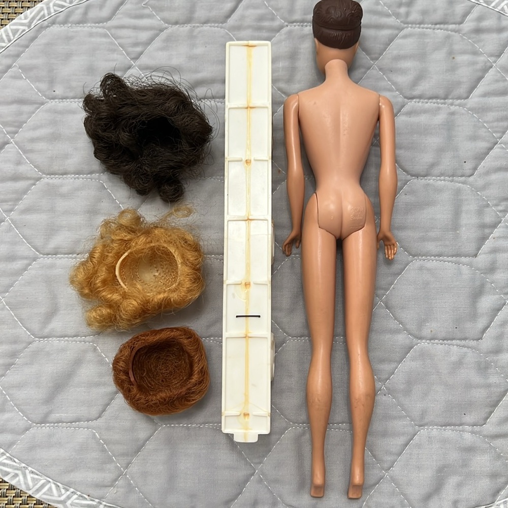 60’s Midge, 3 Wigs and Wig Stand from my childhood Collection - Picture 4 of 13